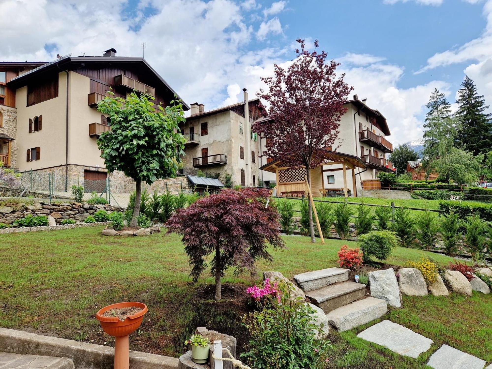 B&B Villa Paradiso Mezzana  Exterior photo