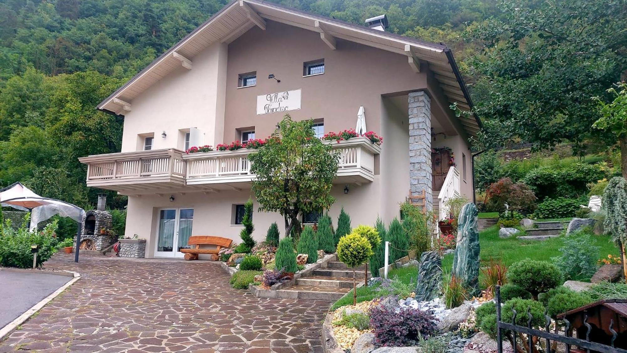 B&B Villa Paradiso Mezzana  Exterior photo